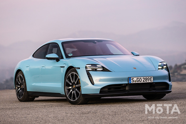 ポルシェ」の鮮烈なカラーが大人の女性を刺激するPrecious.jp プレシャス