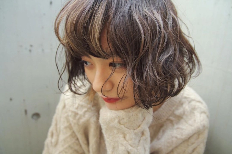 ハイライトとローライトの魅力を徹底解説！効果的な使い方とその秘密コラム東京都江戸川区の美容院ならEarly Arrow