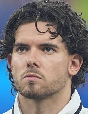 フェルディ・カディオグル徹底紹介のサッカー若手紹介所