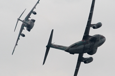 自衛隊機の事故は予算不足や稼働率低下が理由？ - 清谷信一論座アーカイブ