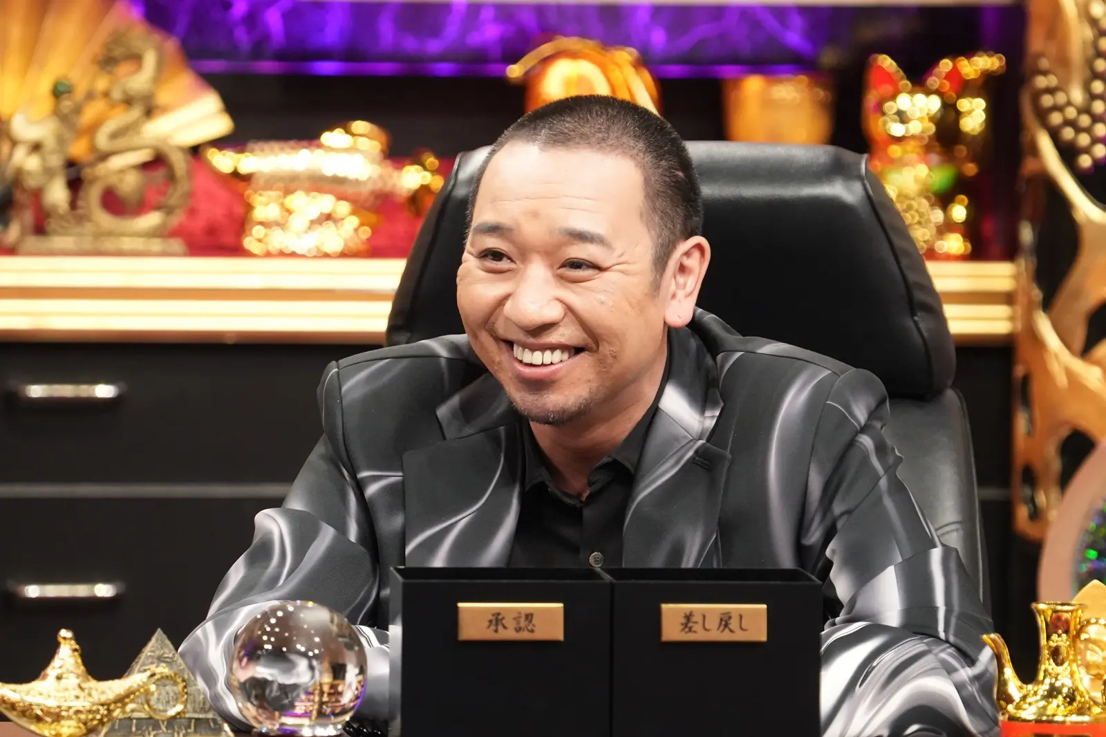 ガチャガチャを回したら「領収書」がゴロゴロ出てきた！「ひみつ」なものもあってアサ芸プラス