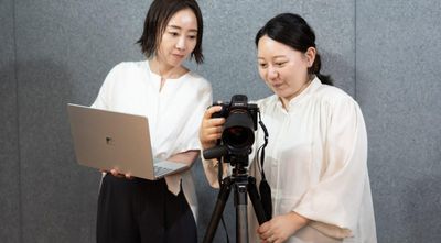 撮影・技術スタッフ カメラマン・撮影助手・D.I.T 映画やドラマ、CM、有名アーティストのPVなど音響:機材管理等Jobmarketの求人情報