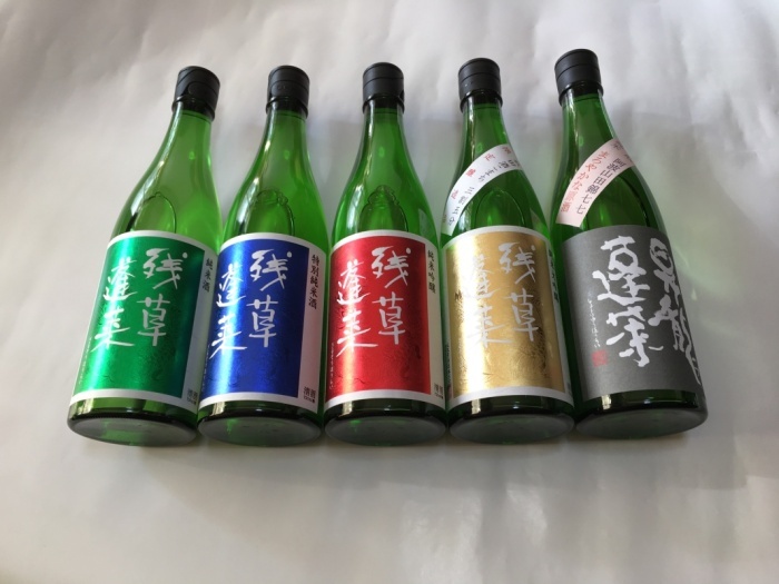 神奈川県 群馬県 埼玉県限定発送 猶薫 なおしげ 十三年熟成 720ml 40% 神楽酒造 箱付 木箱 本格むぎ焼酎 公田店 - メルカリ