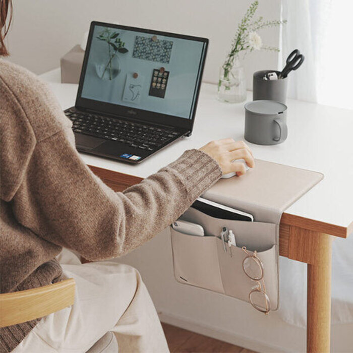 デスク周り便利グッズオリジナル名入れノベルティ・記念品を小ロット 5個～ で キラメックノベルティ