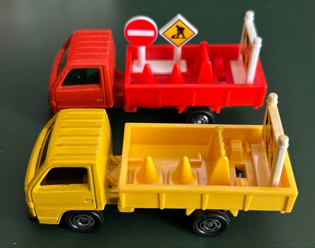 トミカ26-10 いすゞエルフ 道路標識車retorotoys のブログ