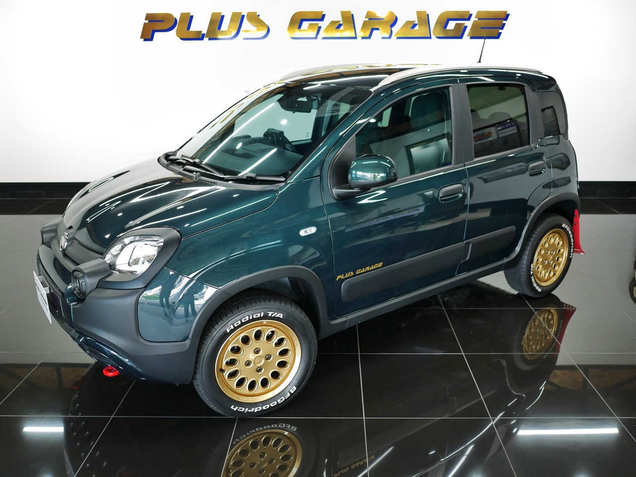 フィアット、4WD×MTの遊べるSUV「パンダ クロス 4×4」限定150台 - Car Watch