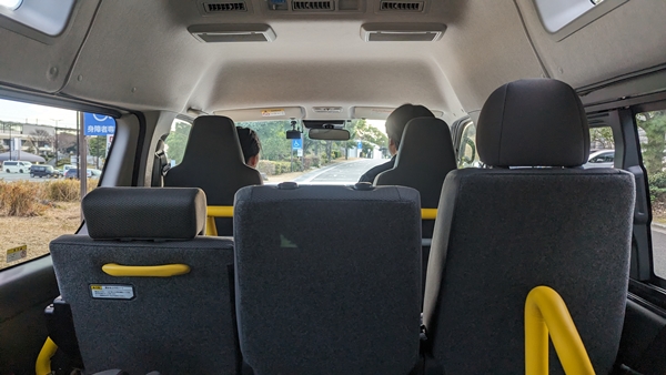 学科問題 安全地帯&路面電車のそばを通るときって徐行？一時停止