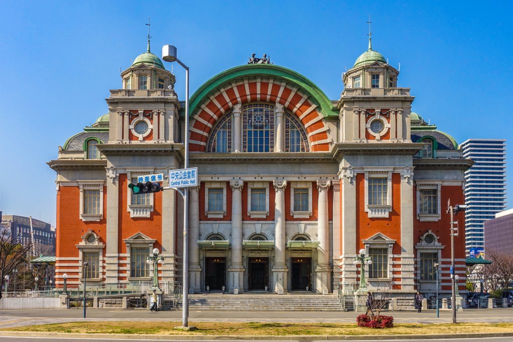 大阪の歴史的建築物巡り：伝統と美の探索