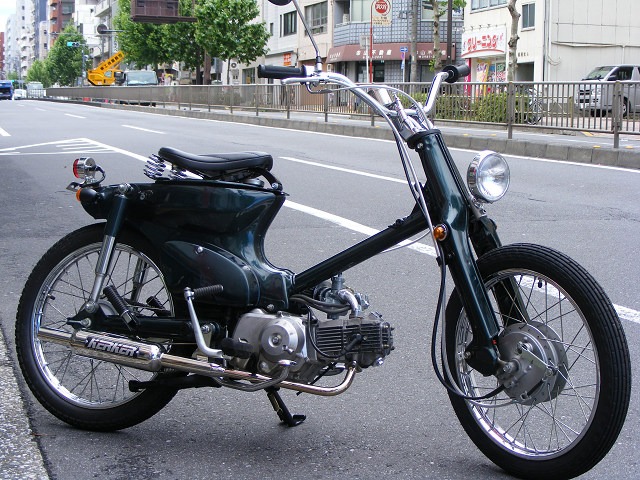 ホンダ スーパーカブ プロが造るカスタム 原付＆ミニバイクならバイクブロス