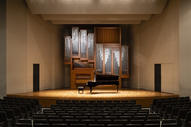 神奈川県民ホール : 公共施設 デザイン