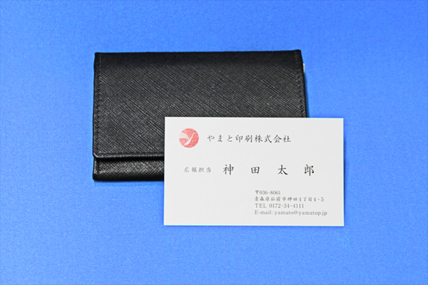 りんごの木の名刺入れいいものいっぱい弘前