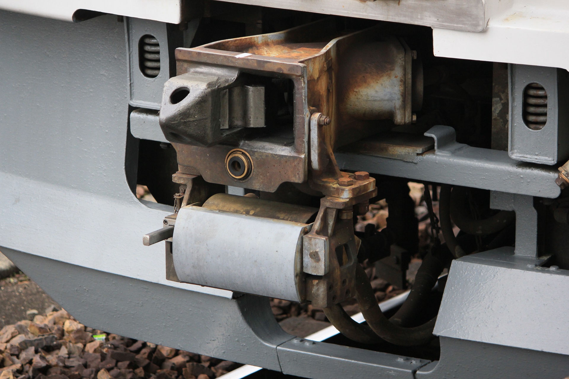 電車の連結装置って何！？その１