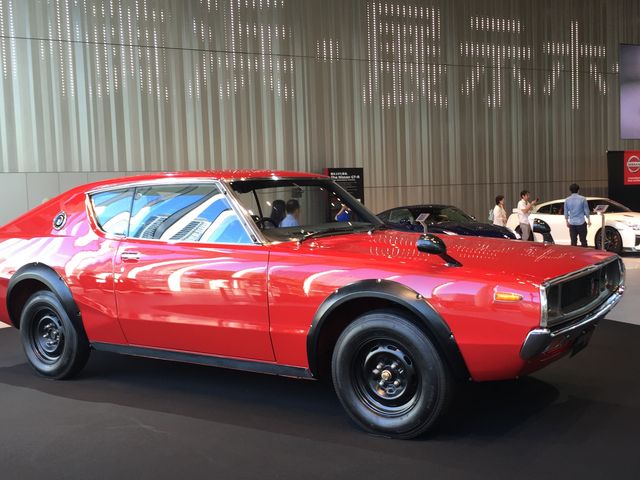 みなとみらいの超高層ビル12 日産グローバル本社と横浜三井ビルディング: EVERGREEN 自転車と超高層ビル