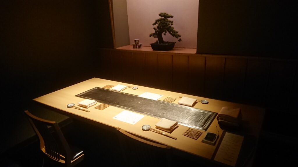 くずし鉄板 あばぐら 神田店 神田 ステーキ- Retty レッティ