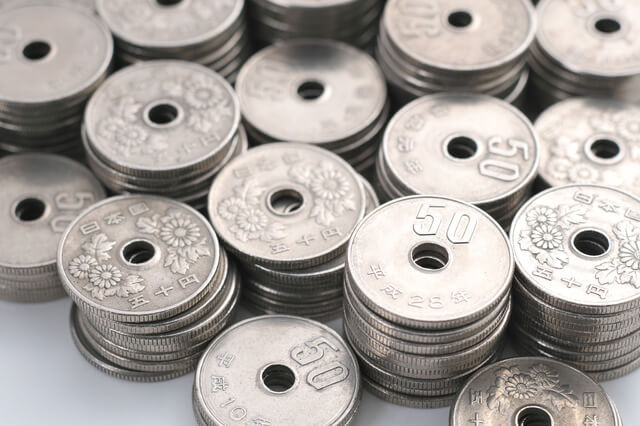 小銭貯金に手数料！ゆうちょも硬貨手数料導入で小銭は両替が大変に しょうこちゃん- エキスパート - Yahoo!ニュース