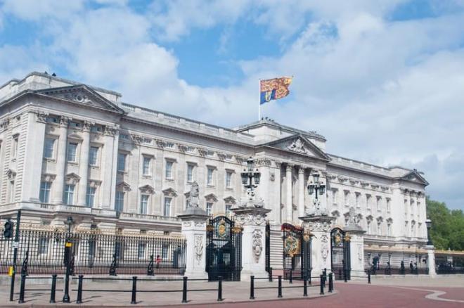 ビル外観の写真素材写真素材なら「写真AC」無料 フリー ダウンロードOK