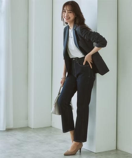 ビジネスカジュアルとは？おすすめのコーディネートをご紹介！ジーンズ、デニム通販のEDWIN エドウイン 公式通販オンラインモール