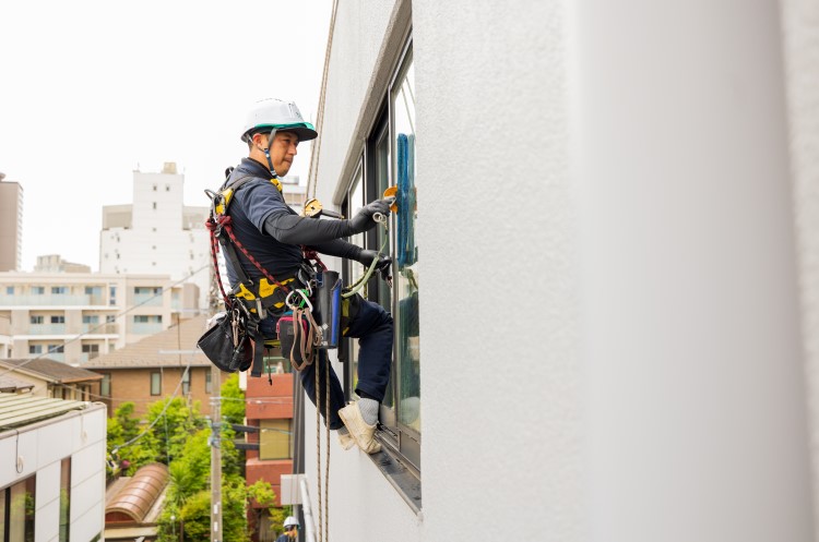 ガラス清掃・窓ガラス清掃業ビルトータルメンテナンスサービスエコル 株 東京都文京区