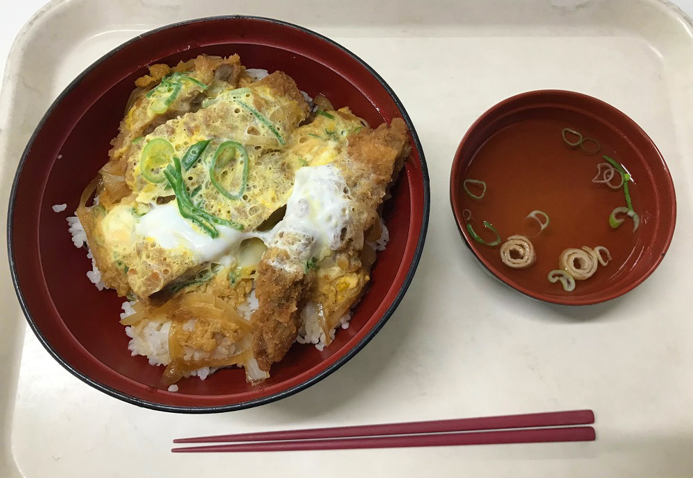 実話 福岡県警察本部で食べたカツ丼の味は忘れないだろうロケットニュース24