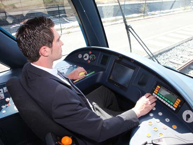 鉄道運転士お仕事図鑑