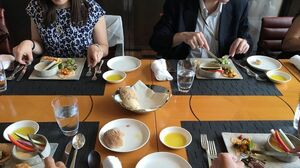 上司が食事に連れて行ってくれたら これだけは言っちゃダメ！J-WAVE NEWS