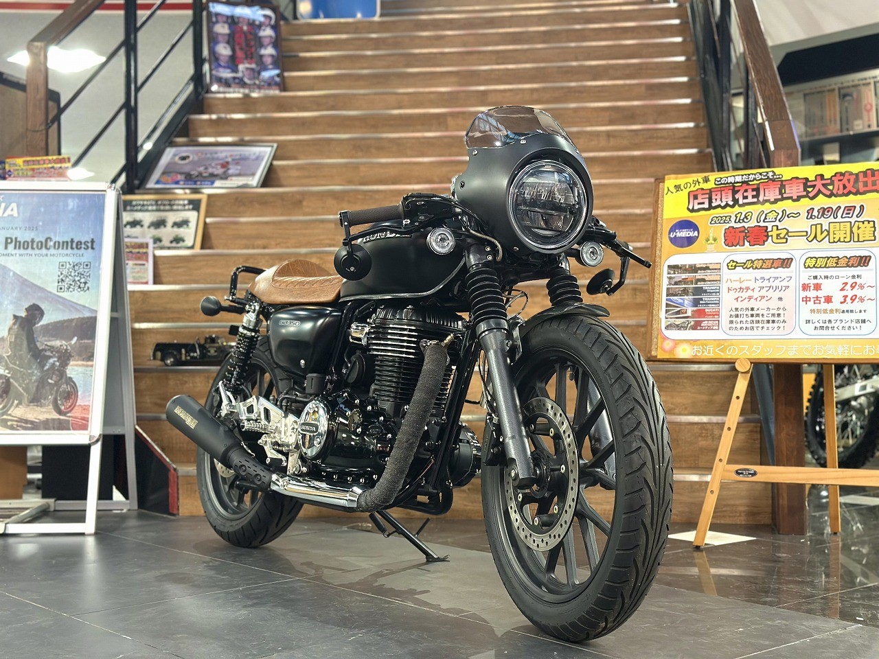 カラーリングとカスタム構成が美しい！ CANDY Motorcycle Laboratoryのカスタムマシン5選モトタイムズ MOTO TIMES