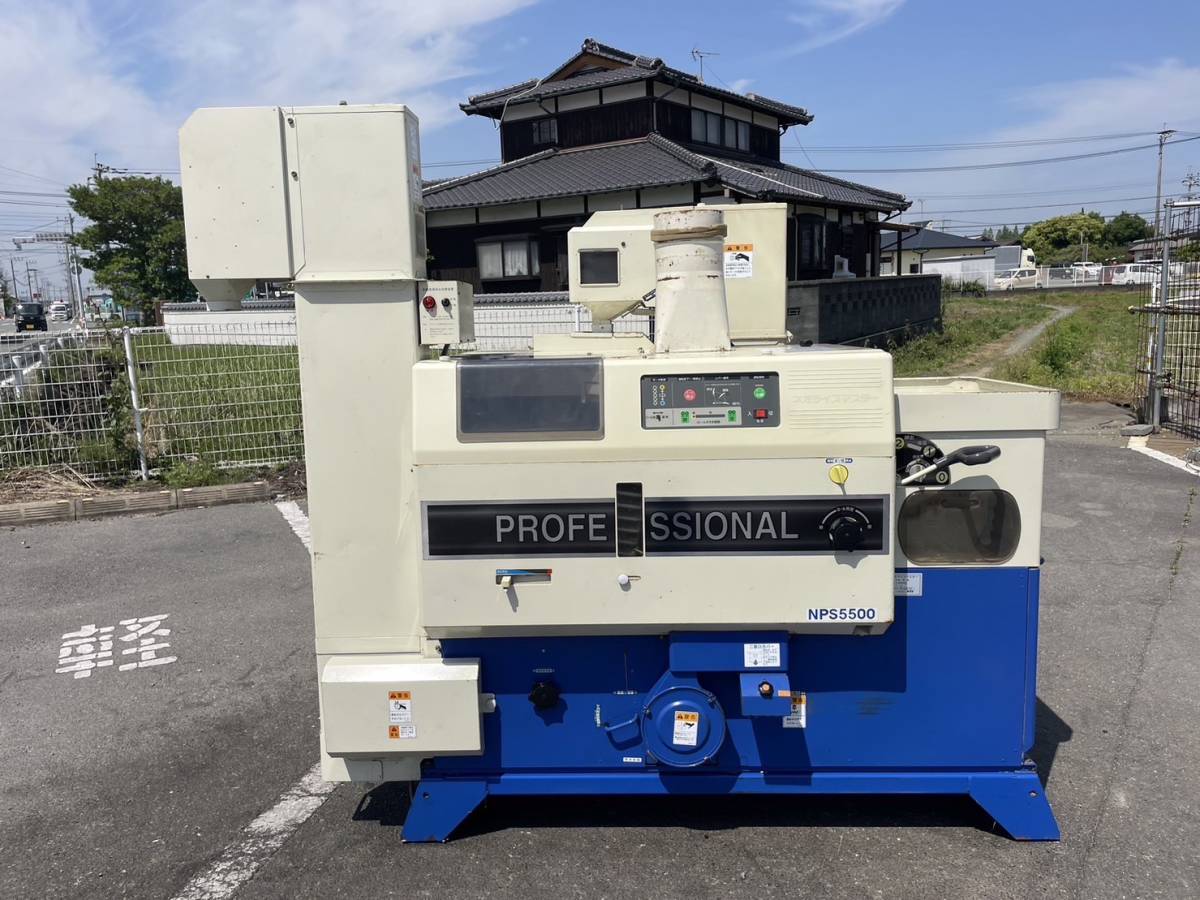 佐藤可士和SAMURAIによる、東京・中央区日本橋本町の「武田グローバル本社 インテリアデザイン」architecturephoto.net