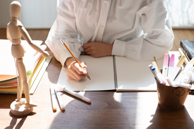 公務員の副業が解禁！公務員でもできる副業、できない副業を解説します