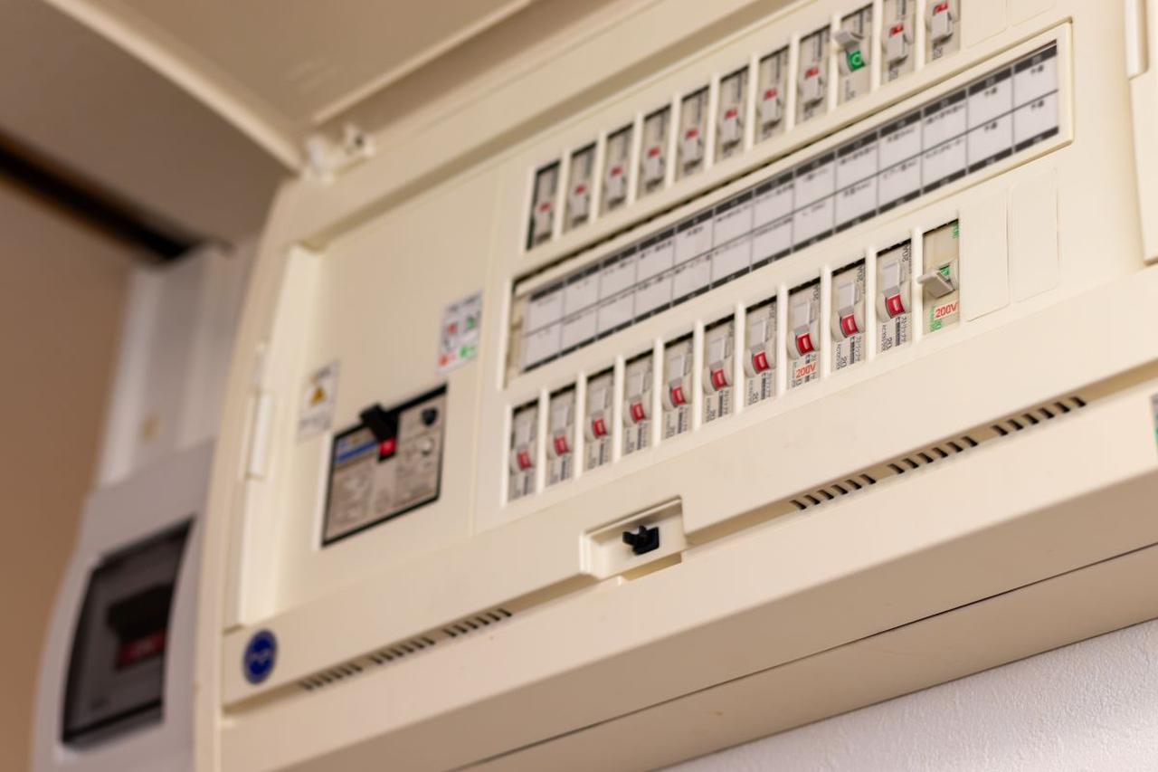 ブレーカーが落ちる！？漏電の原因は・。加古川市の電器屋 、エリアプロフクデン