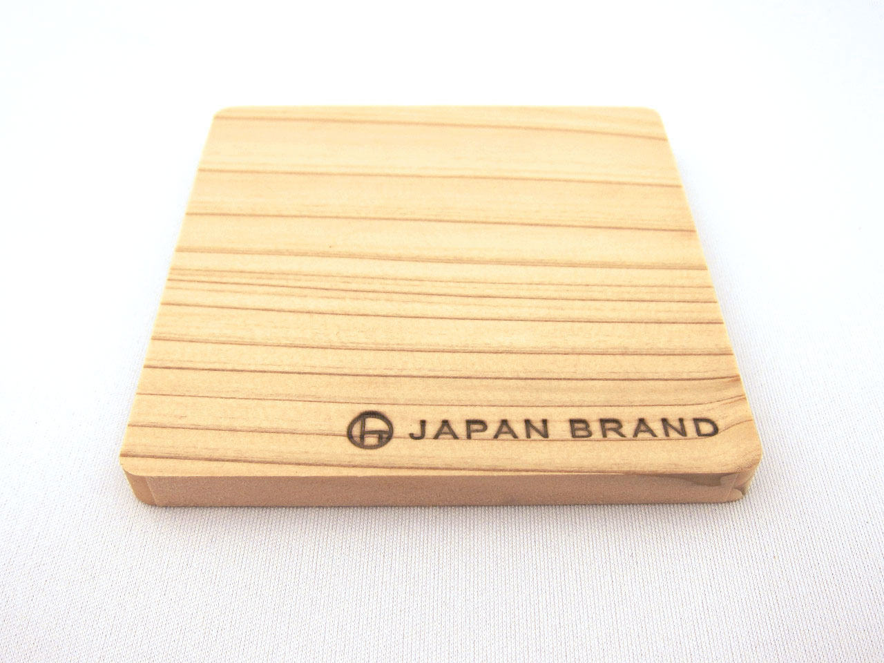 おしゃれでかわいい木製のオリジナルノベルティ製作MOKU