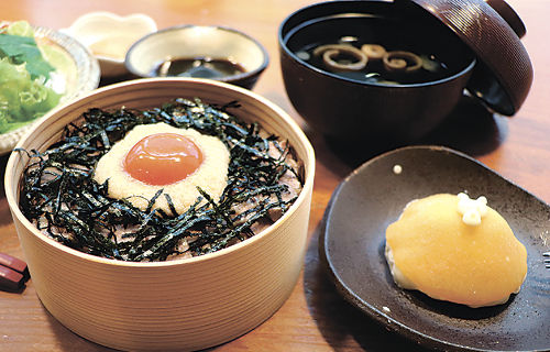 ベルリンの壁崩壊の原因は、ある男の「勘違い」だった - 草の実堂