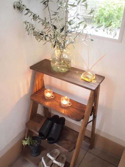 ハイエーススライドレールで便利な脚立収納