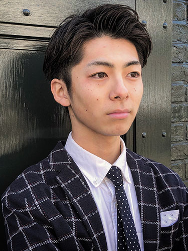 ナチュラルベリーショート：メンズ・ビジネスビューティーBOXヘアカタログ