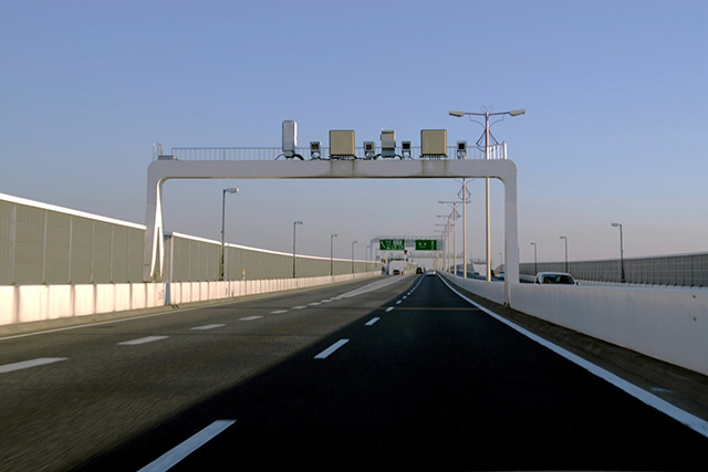 オービスが光った！でもセーフになる？免停や罰金まで不安を解決