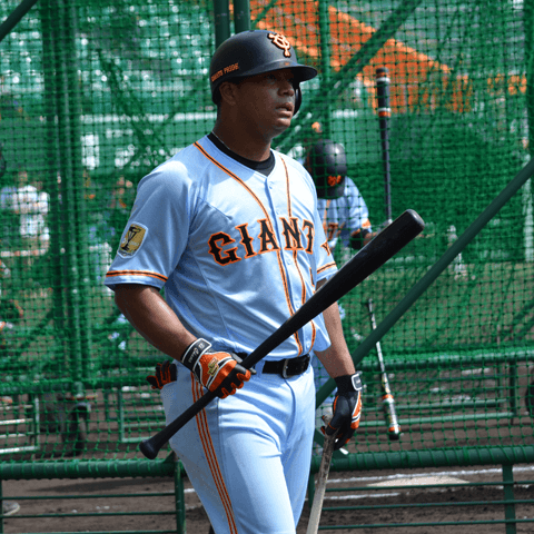 0時の勢い止まらずTSV驀進中🏃 全国のお客様からLINEで嬉しいメッセージもたくさんいただいてます 次は17時です❣️QVCTSVQVC 美フェスフラワーパクトたかの友梨