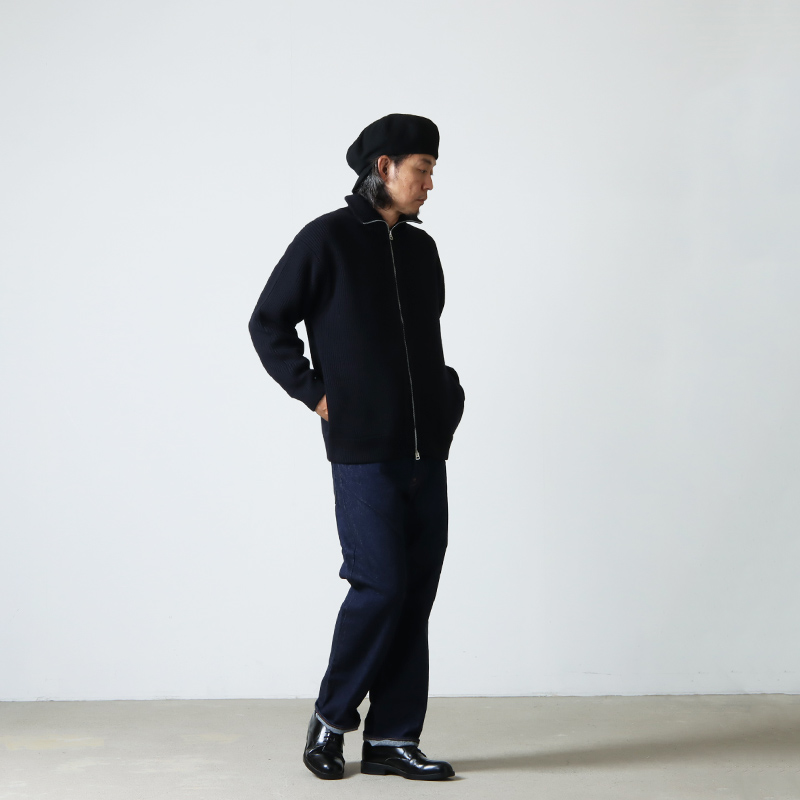 新名作ドライバーズニットが秘める６の魅力とは？モダンなメンズコーデを実現する救世主に！メンズファッションメディア OTOKOMAE男前研究所