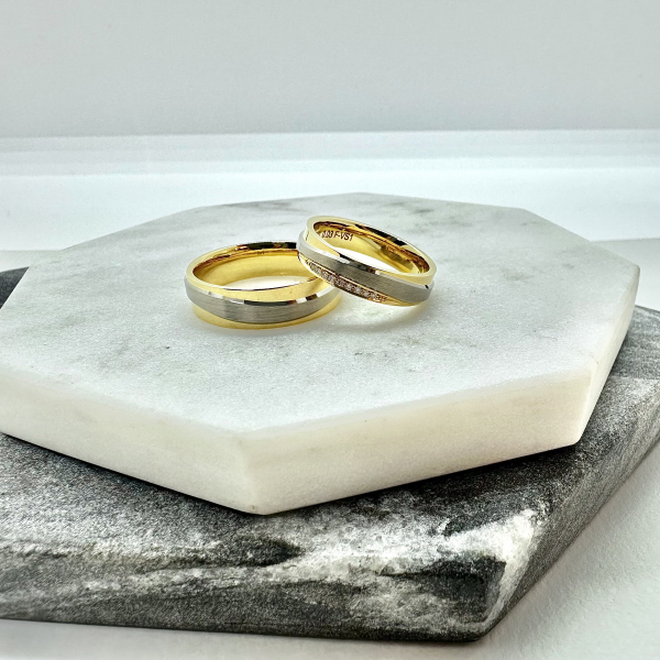 夫は変えず、結婚指輪だけアップデート。40代の「セカンドマリッジリング」という選択に注目！ 公式 オトナミューズ ウェブ otona MUSE