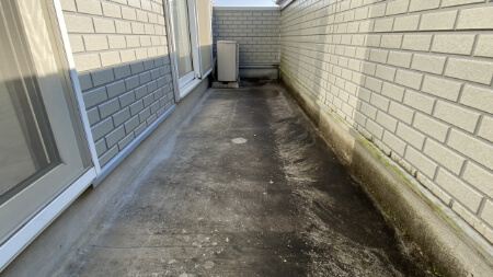 ベランダ清掃・アパート清掃工事 横浜市シーエスワイのクリーニング日記