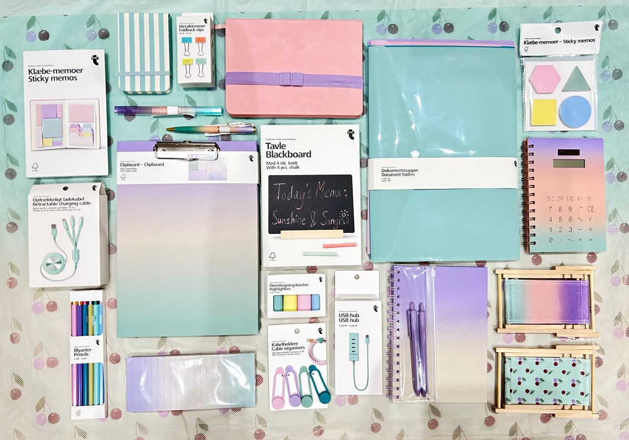 Amazon電卓付きノート フライングタイガー ソーラー 電卓 メモ帳ビジネス電卓文房具・オフィス用品