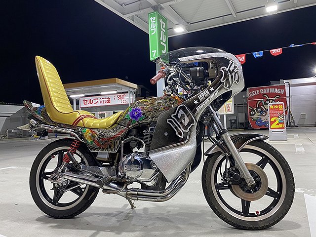 旧車 カスタムペイント FZ400R ヤマハ ストロボカラー キャンディー塗装 キャンディレッド オリジナルペイント 横須賀 三浦 葉山逗子グーネットピット