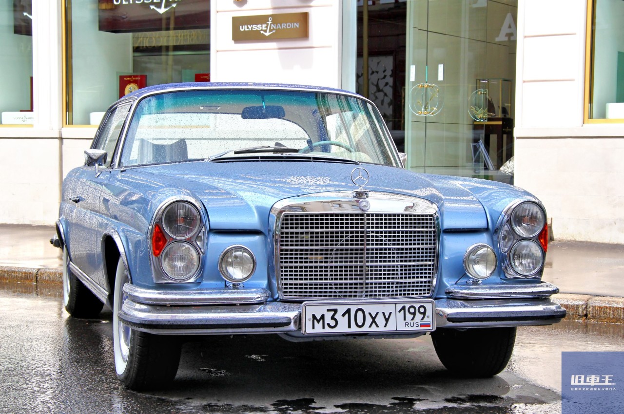 縦目のヘッドライトが、古きよき時代の品格を漂わせる！MEN'S Precious メンズプレシャス