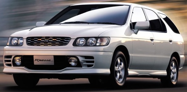 ルネッサ 日産 の新車・中古車カタログ装備スペック情報中古車のガリバ