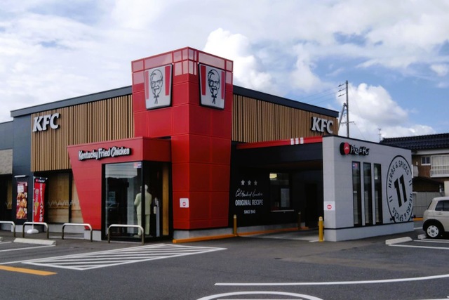 ケンタッキーフライドチキン・ピザハット出雲斐川店がオープンしました！田部グループ560年の歴史 そしてその先へ
