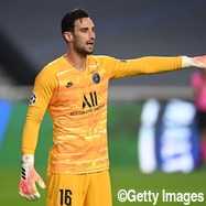 PSGのGKセルヒオ・リコが落馬事故 馬に首部分を蹴られてヘリコプターで緊急搬送。「深刻な状態」と医師Goal.com 日本