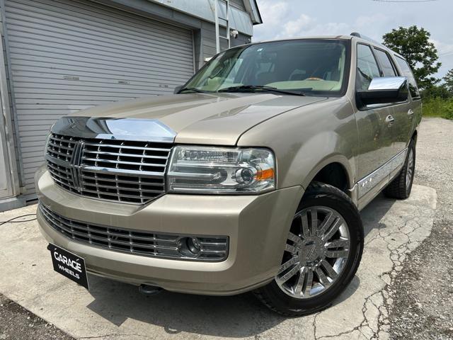 リンカーン ナビゲーター 4WD ディーラー車 情報ブルーオート