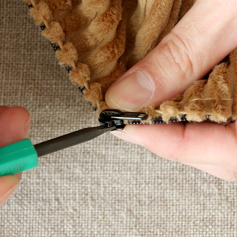 壊れたファスナーを、あっという間に直す方法 動画ありTABI LABO