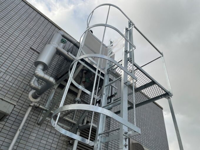 タラップ・ハシゴ・ラダーの特注製作ステンレス・鉄など