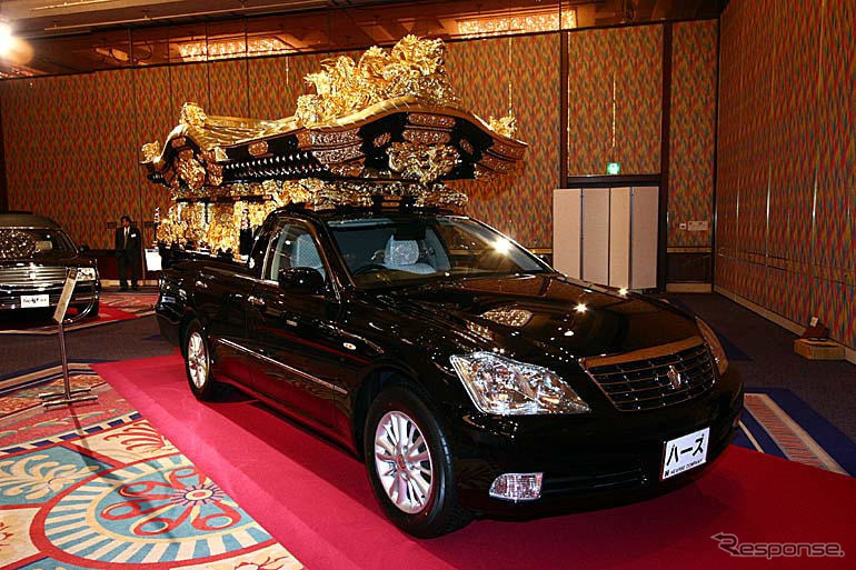 霊柩車製造・中古車販売 株式会社ニットクH7年式 クラウン宮型霊柩車
