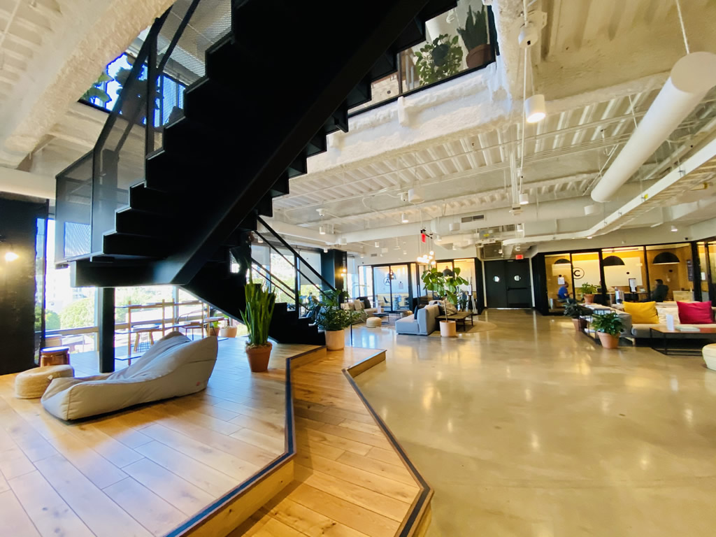 ドイツに学ぶ！オシャレなだけではないオフィスデザインオフィス × デザイン