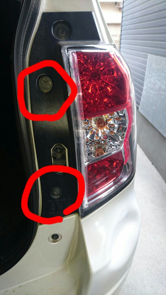 他車種 テールランプ交換 JF1,2 N BOX+カスタムスバル フォレスター・SJ by しん@SJ5A - みんカラ
